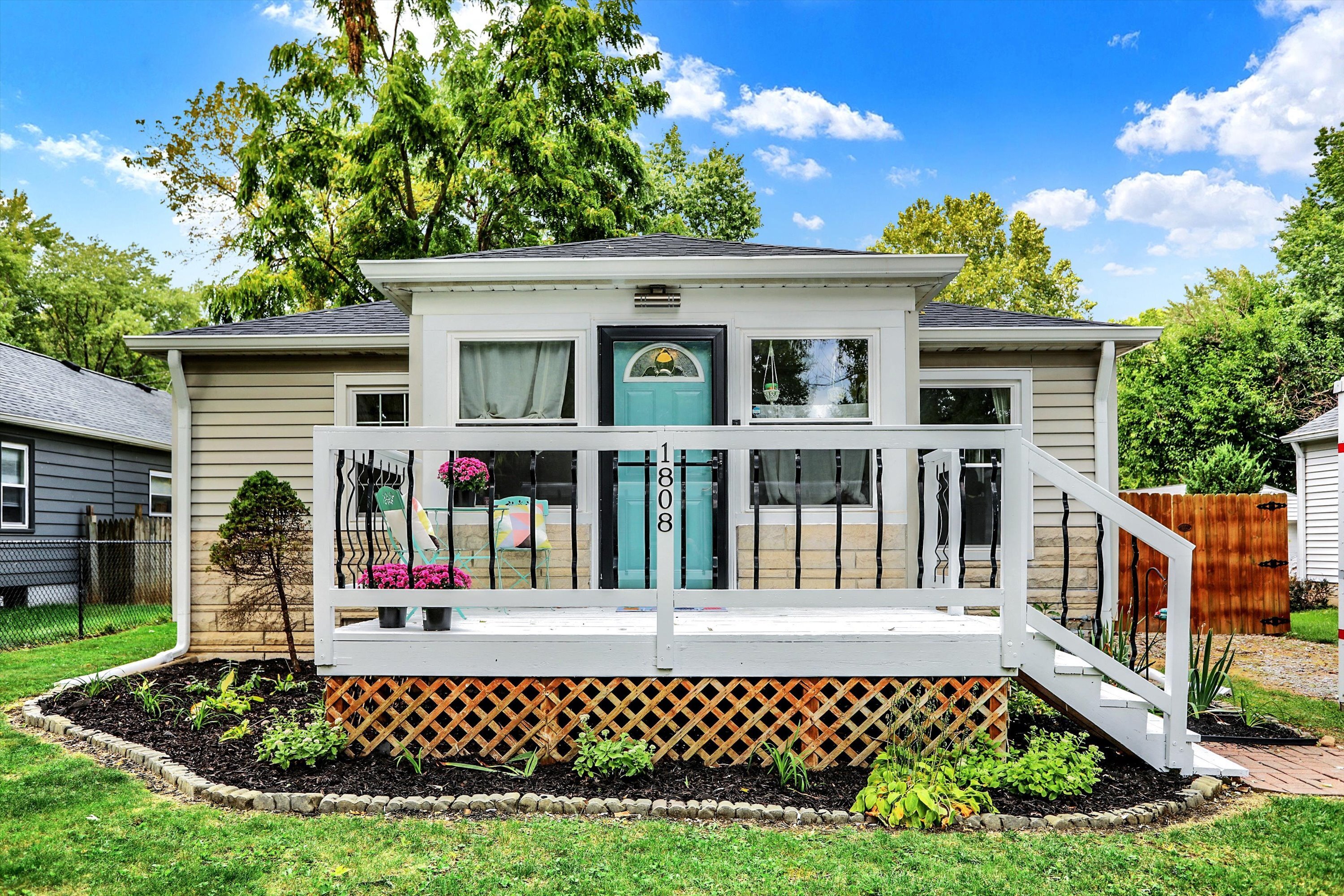1808 E 65th Street Indianapolis IN 46220