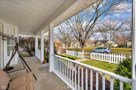 5621 Black Oak Drive Columbus IN 47201