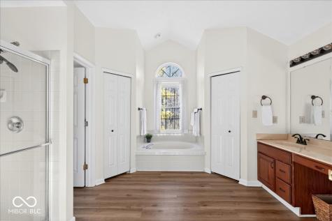 5657 Rundle Court Indianapolis IN 46220