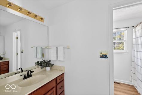 5657 Rundle Court Indianapolis IN 46220