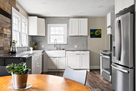 1646 Fisher Avenue Indianapolis IN 46224