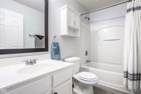 13289 Komatite Way Fishers IN 46038