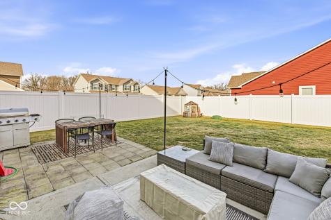 9034 Hemingway Drive Indianapolis IN 46239