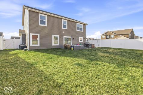 9034 Hemingway Drive Indianapolis IN 46239