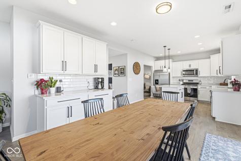 9034 Hemingway Drive Indianapolis IN 46239