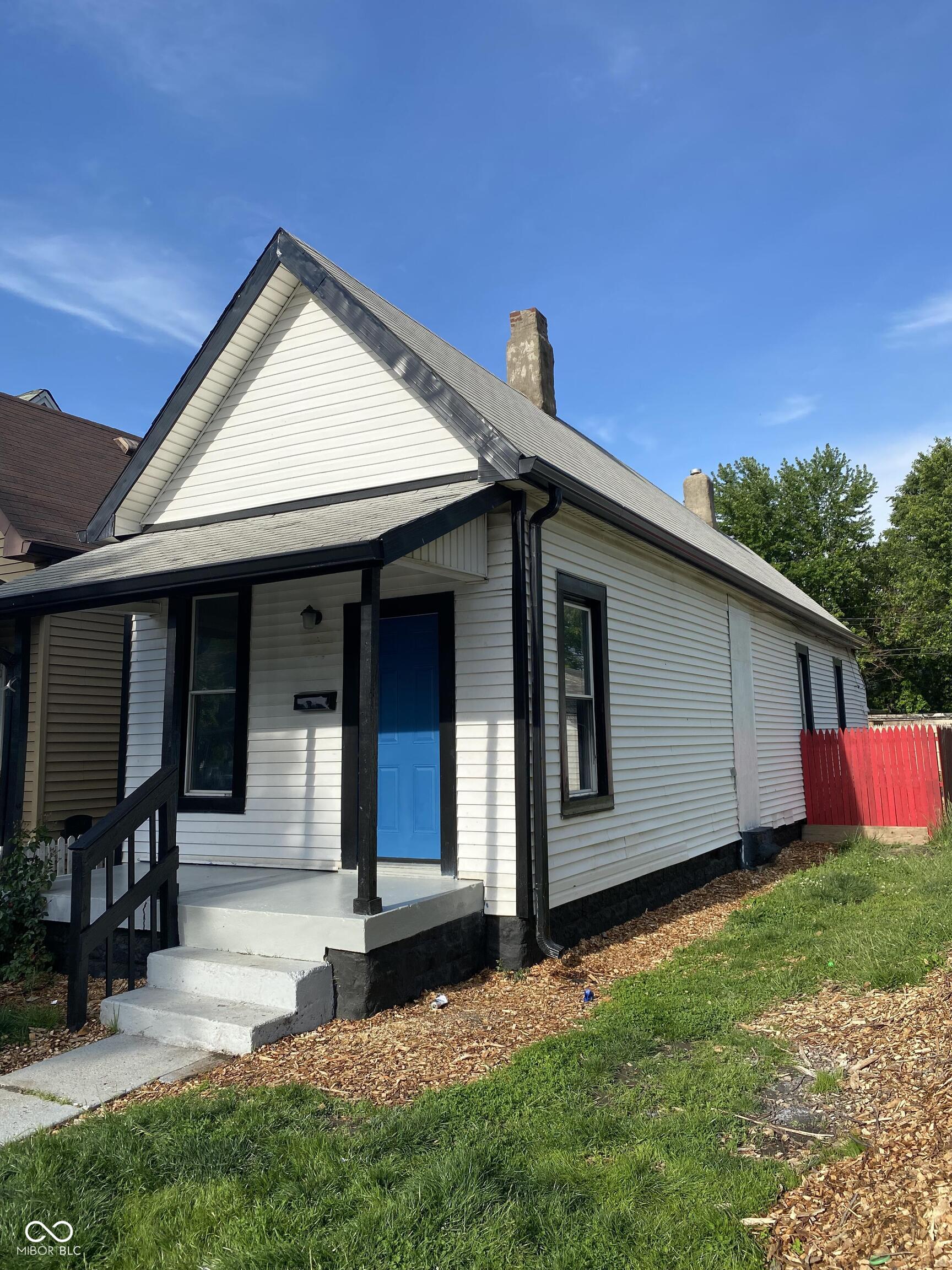 651 Division Street Indianapolis IN 46221