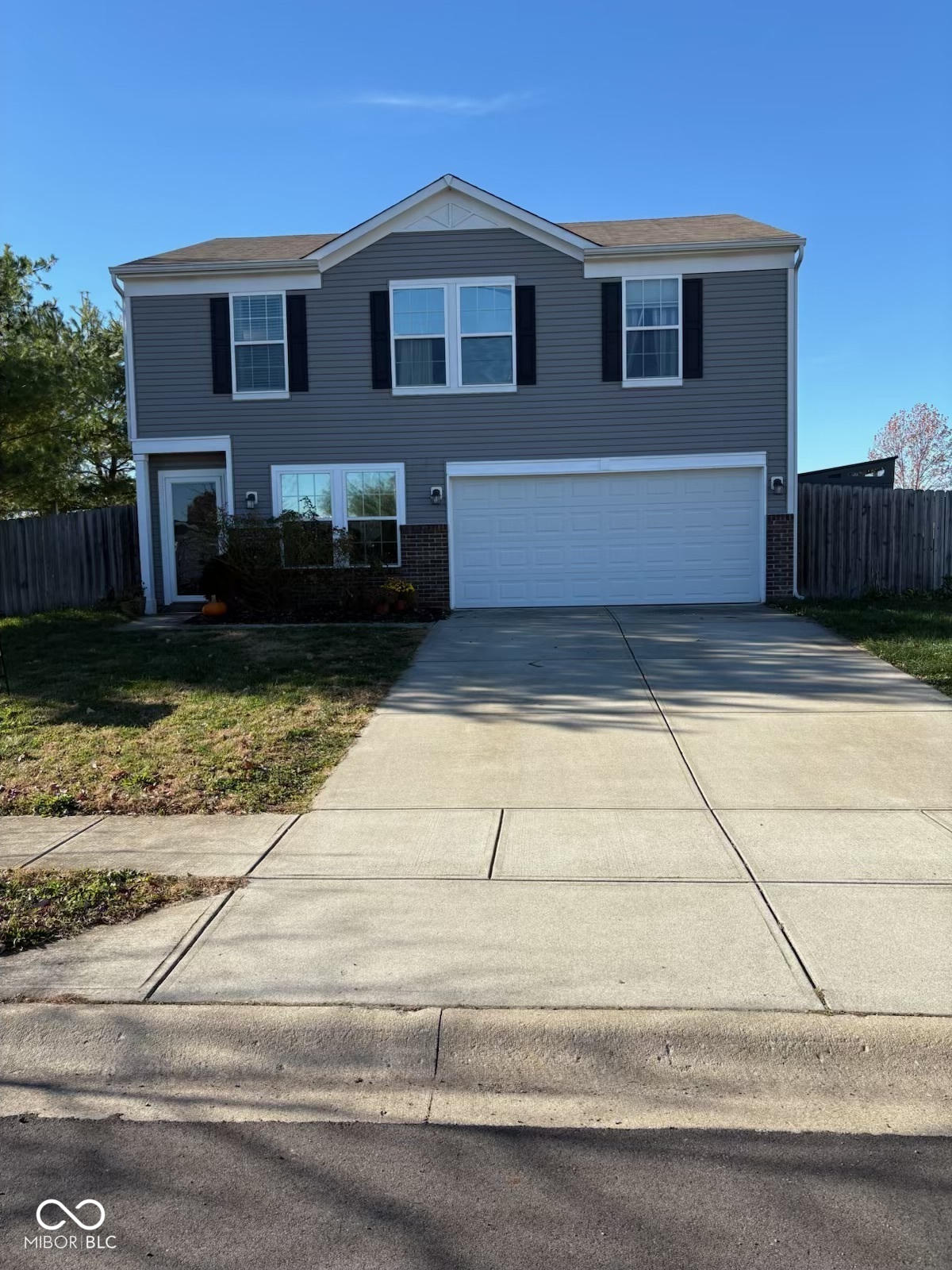 4652 Willowbrook Drive Columbus IN 47203