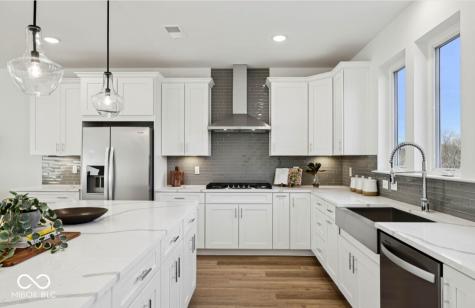 1756 Gualandri Lane Westfield IN 46074