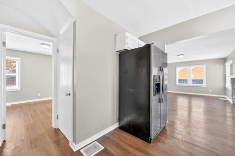 222 Coovert Street Columbus IN 47201