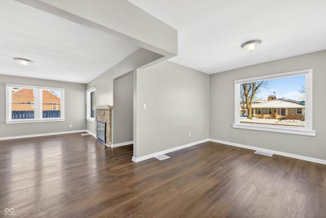 222 Coovert Street Columbus IN 47201