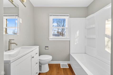 222 Coovert Street Columbus IN 47201