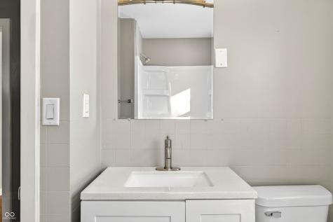 222 Coovert Street Columbus IN 47201