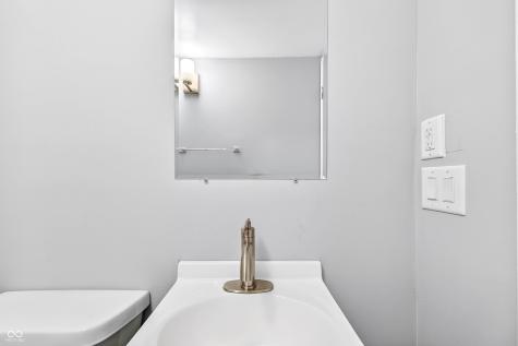 222 Coovert Street Columbus IN 47201