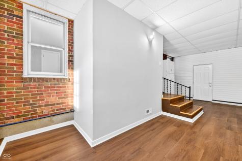 222 Coovert Street Columbus IN 47201