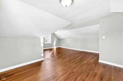 222 Coovert Street Columbus IN 47201