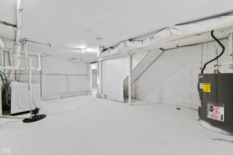 222 Coovert Street Columbus IN 47201