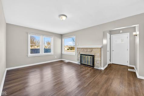 222 Coovert Street Columbus IN 47201