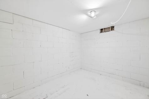 222 Coovert Street Columbus IN 47201