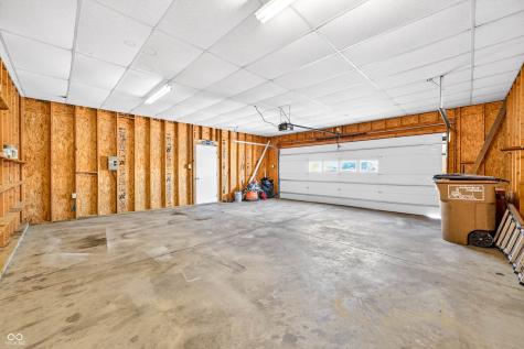 222 Coovert Street Columbus IN 47201