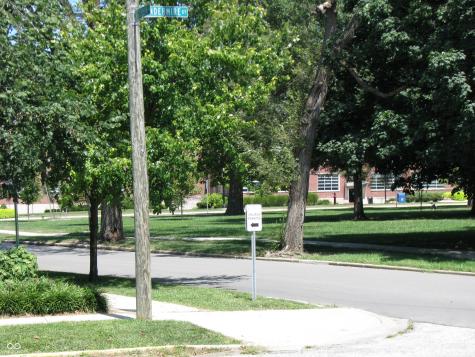 4038 Otterbein Avenue Indianapolis IN 46227