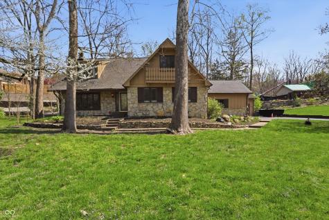 6361 Creekside Lane Indianapolis IN 46220