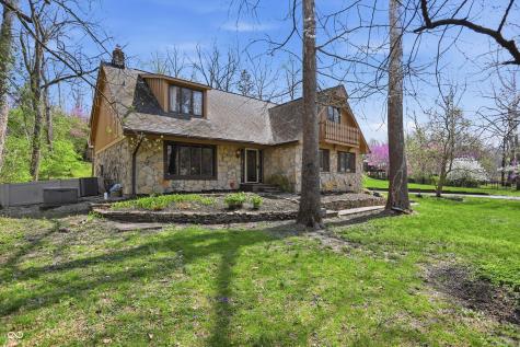 6361 Creekside Lane Indianapolis IN 46220