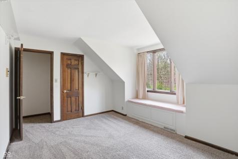 6361 Creekside Lane Indianapolis IN 46220