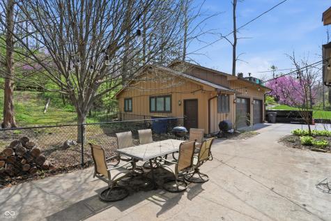 6361 Creekside Lane Indianapolis IN 46220