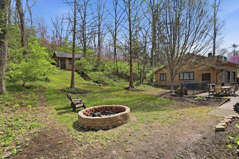6361 Creekside Lane Indianapolis IN 46220
