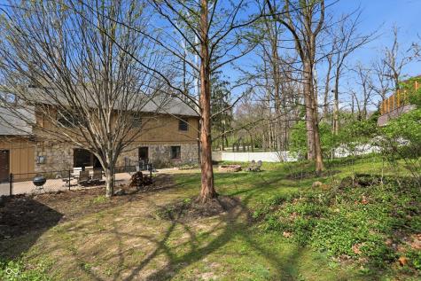6361 Creekside Lane Indianapolis IN 46220