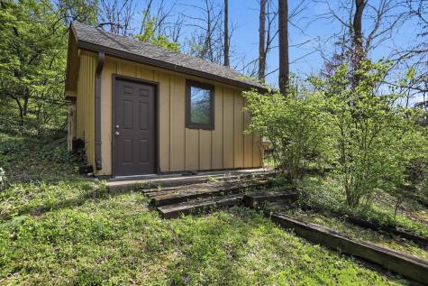 6361 Creekside Lane Indianapolis IN 46220