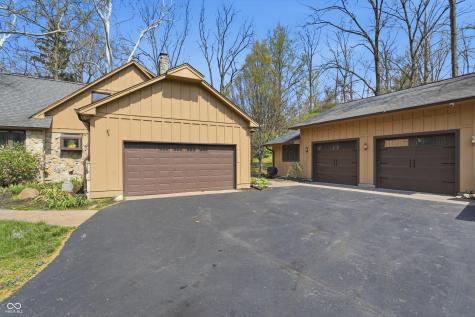 6361 Creekside Lane Indianapolis IN 46220
