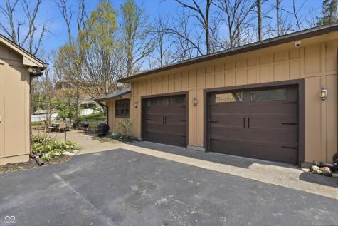 6361 Creekside Lane Indianapolis IN 46220