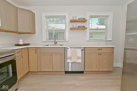 1809 N Goodlet Avenue Indianapolis IN 46222