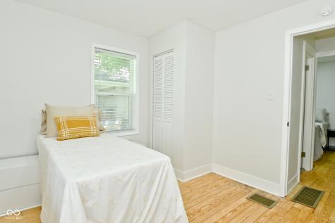 1809 N Goodlet Avenue Indianapolis IN 46222