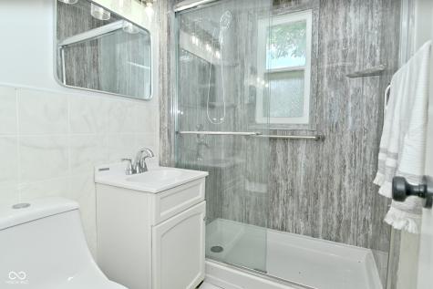 1809 N Goodlet Avenue Indianapolis IN 46222
