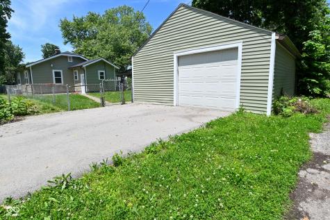 1809 N Goodlet Avenue Indianapolis IN 46222