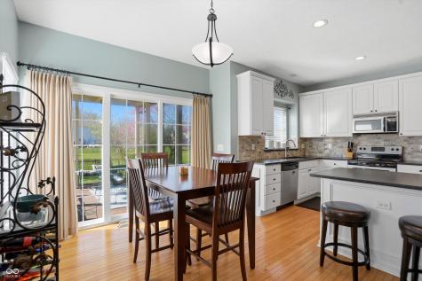 7732 Prairie View Drive Indianapolis IN 46256