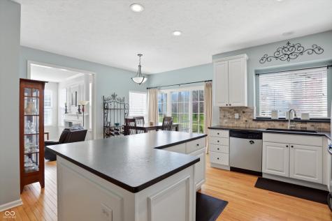 7732 Prairie View Drive Indianapolis IN 46256