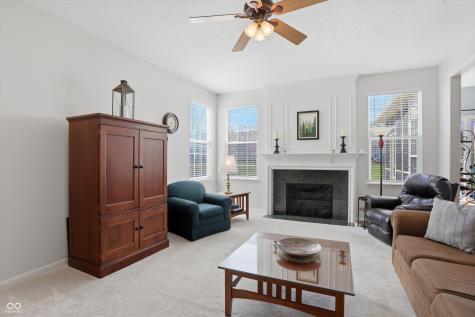7732 Prairie View Drive Indianapolis IN 46256