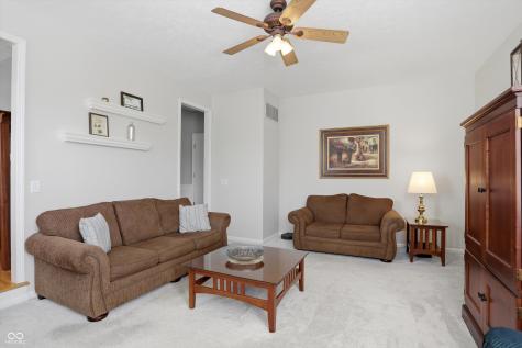 7732 Prairie View Drive Indianapolis IN 46256