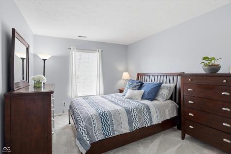 7732 Prairie View Drive Indianapolis IN 46256