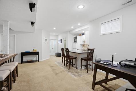 7732 Prairie View Drive Indianapolis IN 46256