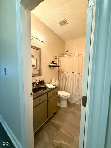 10002 New Dawn Place Avon IN 46123