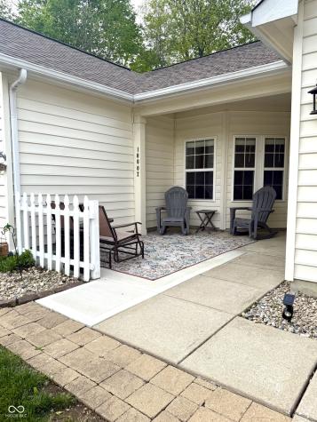 10002 New Dawn Place Avon IN 46123