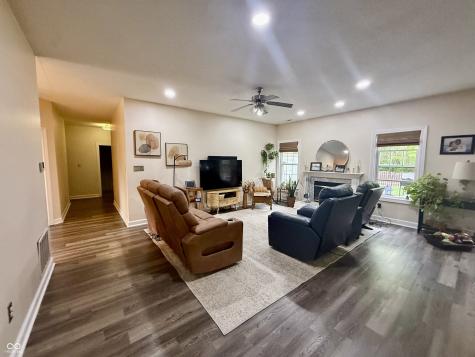 10002 New Dawn Place Avon IN 46123