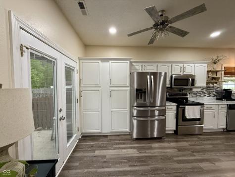 10002 New Dawn Place Avon IN 46123