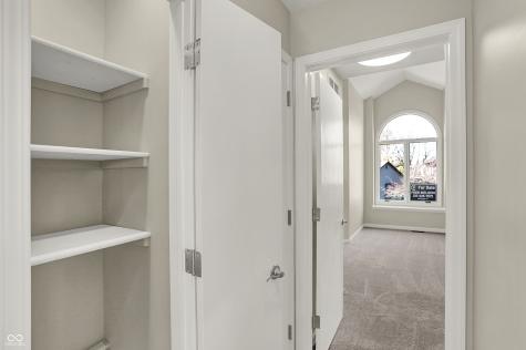 8163 Frisco Way Indianapolis IN 46240