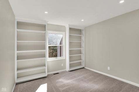 8163 Frisco Way Indianapolis IN 46240