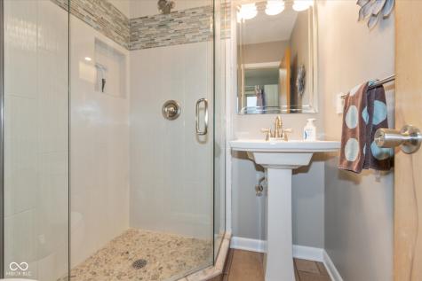 2939 Stamm Avenue Indianapolis IN 46240